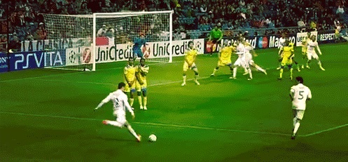 Metiendo un gol en futbol V.2: Gifs de deportes